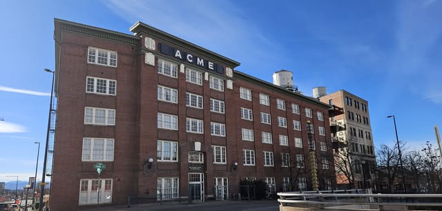 Cocktails in Cool Places: Acme Lofts